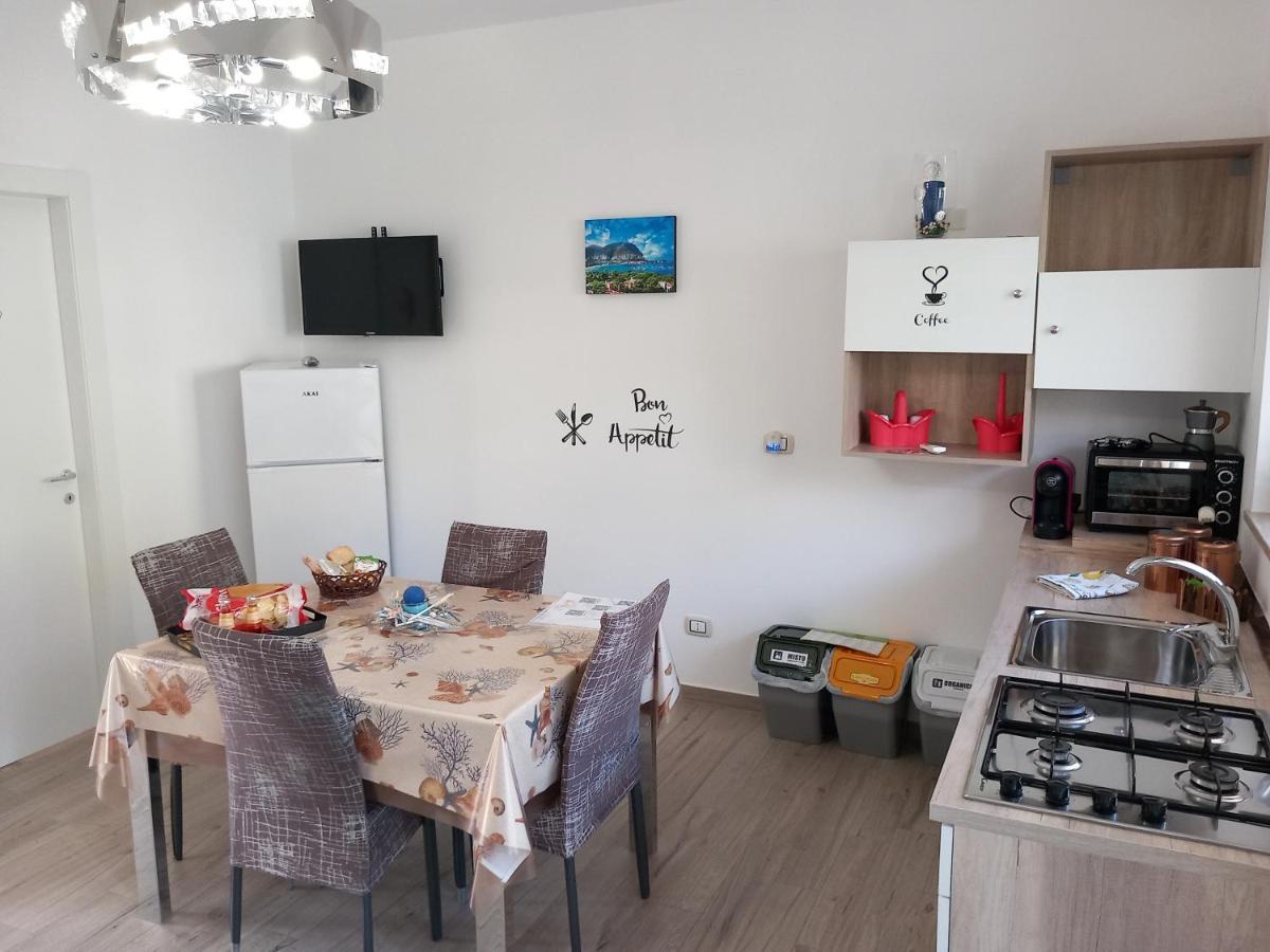 Il Tramonto Apartment Capaci Ngoại thất bức ảnh